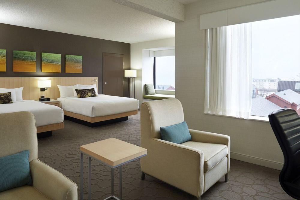 Delta Hotels By Marriott Prince Edward Charlottetown Exterior photo