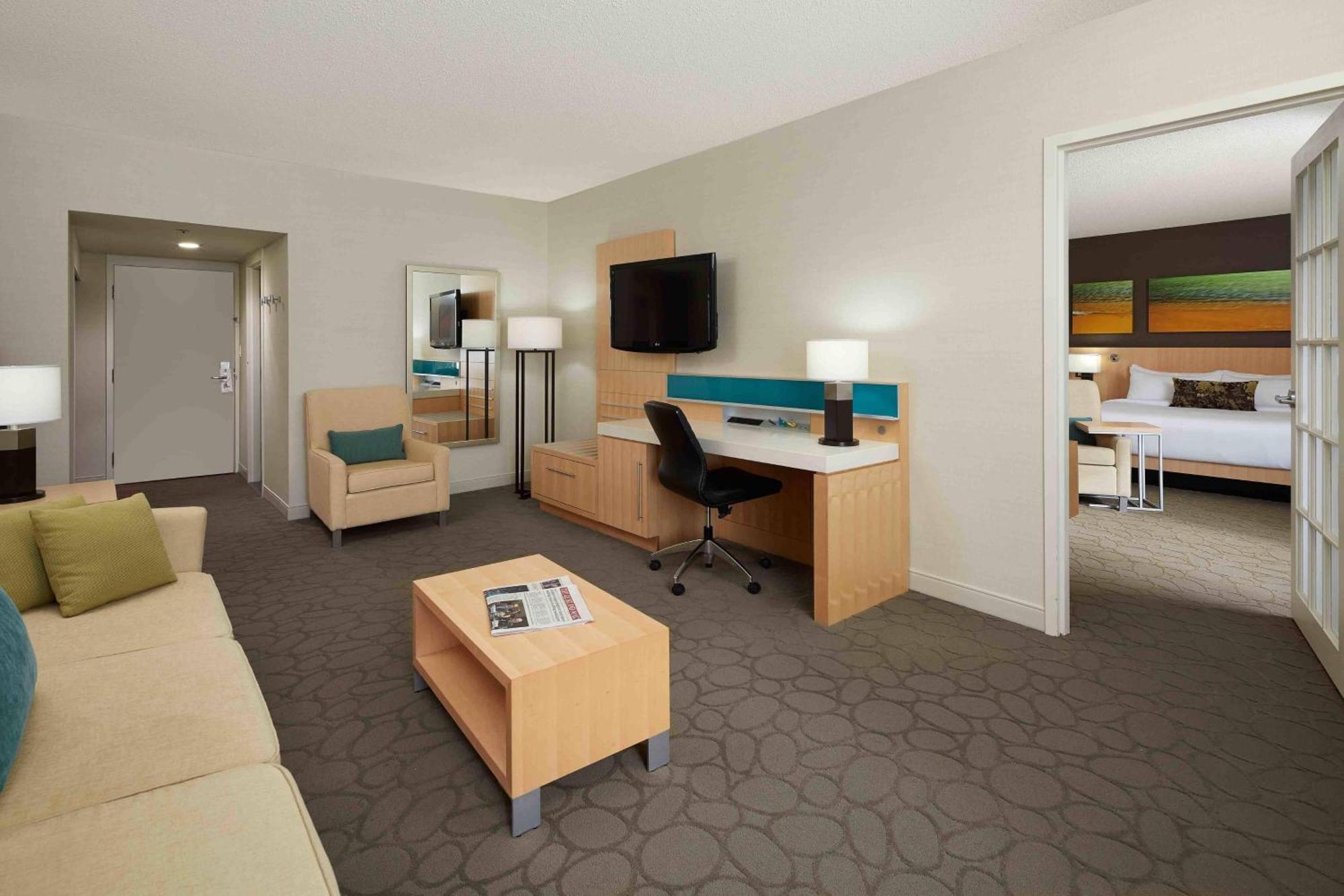 Delta Hotels By Marriott Prince Edward Charlottetown Exterior photo