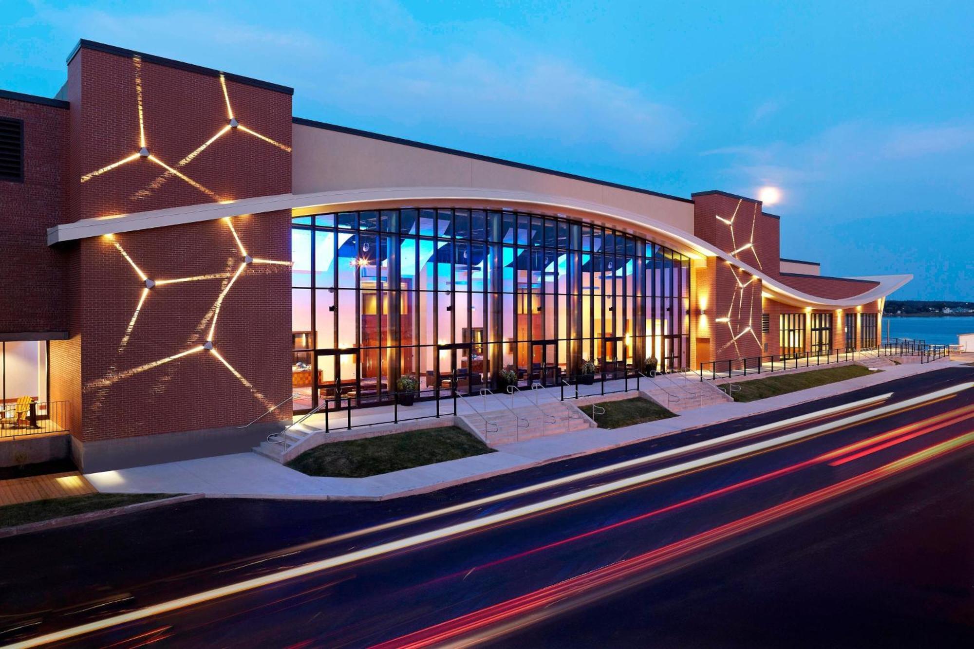 Delta Hotels By Marriott Prince Edward Charlottetown Exterior photo